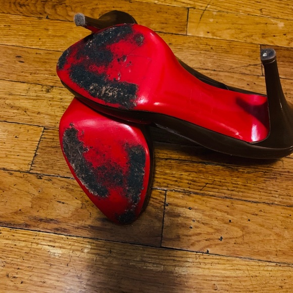 Christian Louboutin Shoes - Picture 4 of 4